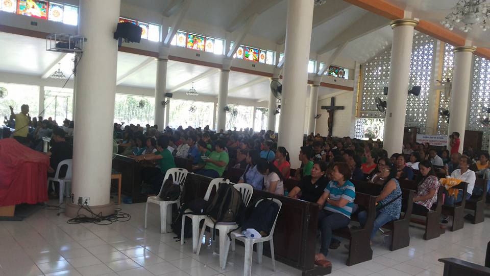 General Santos City: Hundreds of parishioners and community leaders from different parts of the SOCSARGEN Region gathered in Lagao Parish Church, to discuss climate justice and dirty energy.