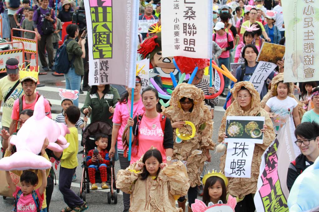 2018 Taiwan-anti-air pollution march https://world.350.org/east-asia/taiwan-march/